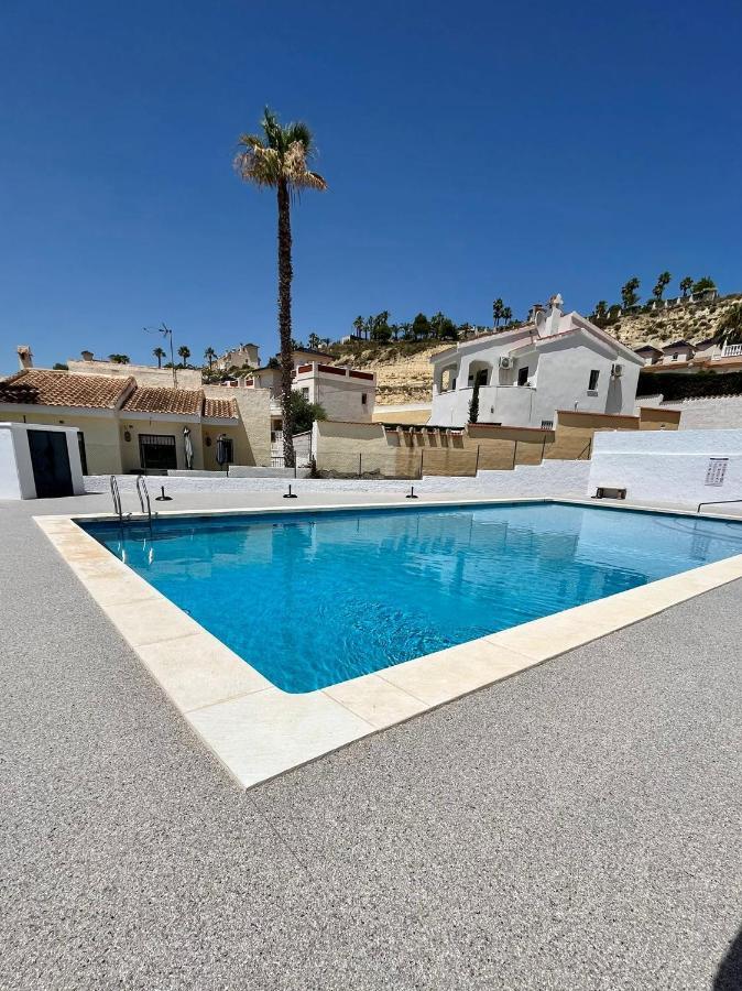 Tranquil Self Catering Golf Course Apartment Alicante Zewnętrze zdjęcie